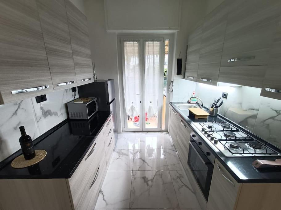 La Casa Di Lila - Appartamento Con Ingresso Indipendente E Spazio Esterno Rapallo Extérieur photo