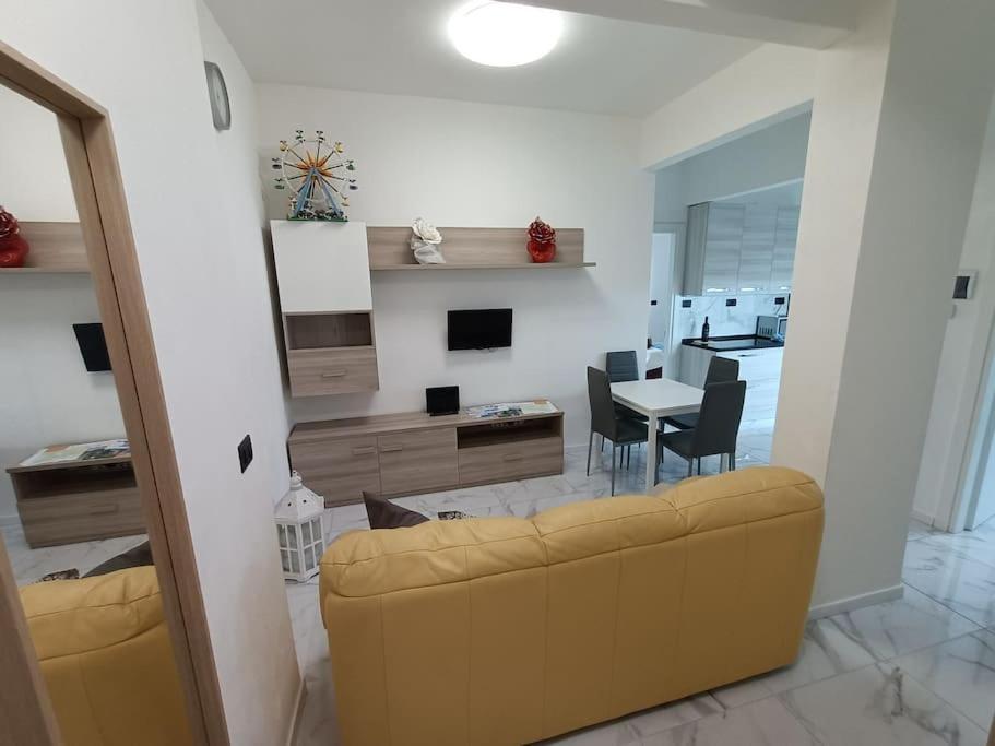 La Casa Di Lila - Appartamento Con Ingresso Indipendente E Spazio Esterno Rapallo Extérieur photo